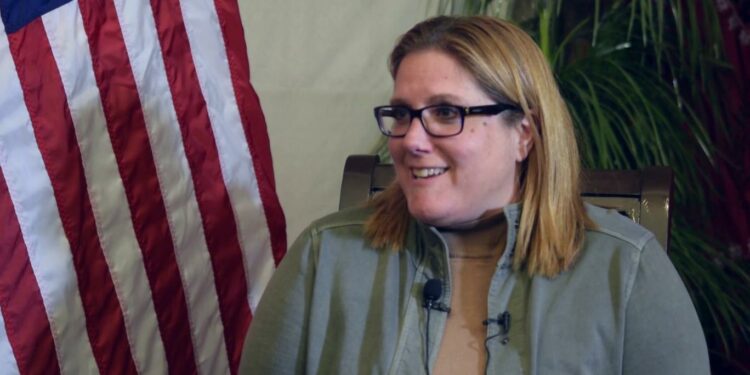 کرن دکر: بدون همکاری زنان در مبارزه با محو موادمخدر در افغانستان موفق نخواهیم شد