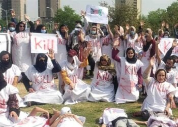ملل متحد و کشورهای مهاجرپذیر باید به وضعیت پناه‌جویان در ایران و پاکستان رسیده‌گی کنند
