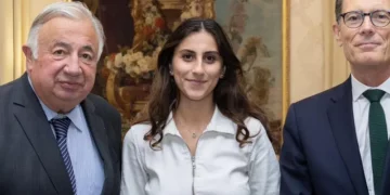 سنای فرانسه از ورزش‌کار زن افغان در پاریس، اعلام حمایت کرد