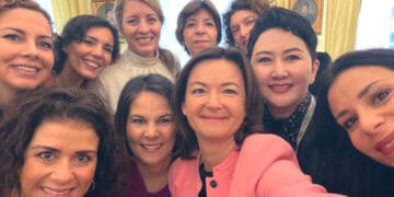 وزیران زن خارجه ۱۷ کشور خواهان لغو قانون امر به معروف طالبان شدند