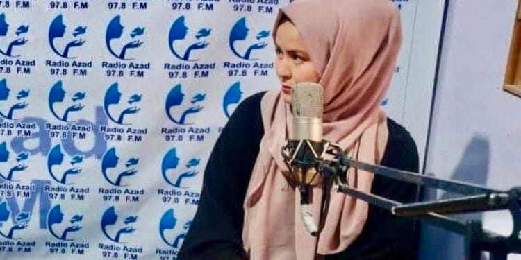 خاطره: سقوط افغانستان، سقوط آوازهایی بود که درحنجره خفه شد