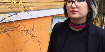 شکیبا داوود: زنان افغانستان باید پل ارتباطی با زنان مبارز جهان ایجاد کنند