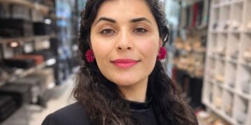 زنان افغانستان به سکوت، انزوای تحمیلی و حبس اجتماعی محکوم شده‌اند؛ گفت‌وگو با فرح مصطفوی