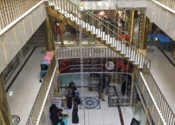 تشدید نظارت بر زنان در هرات؛ خیابان‌ها و بازارها خلوت‌تر شده‌اند